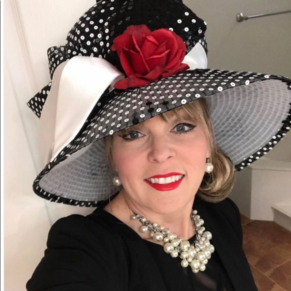 Meet your Posher, Cassondra
